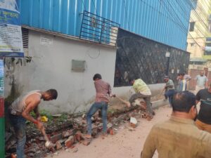 নকশাবহির্ভূত নির্মাণে চউকের অভিযান, চার ভবনের অংশবিশেষ ভাঙা, সিলগালা দুটি